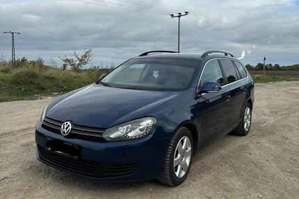 VW Golf 310.000 km 5.500 € Bad Lauchstädt 06246