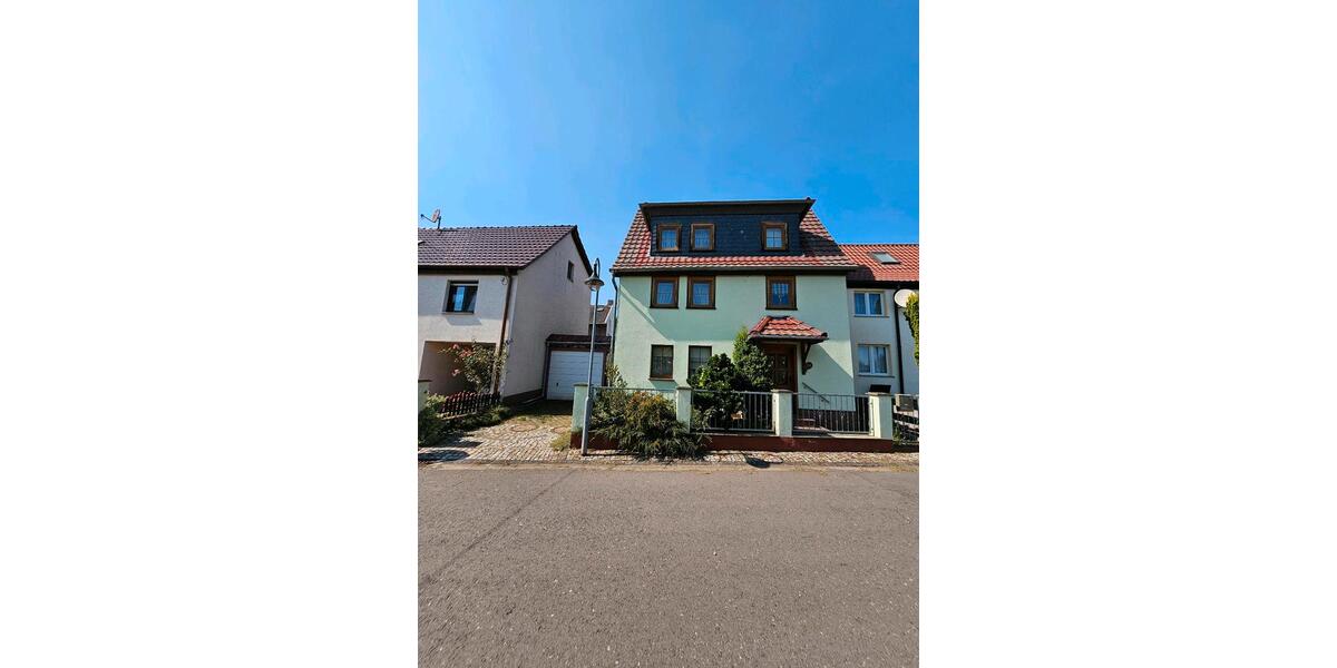 Einfamilienhaus Nordhausen - 6 Zimmer, 138 m&sup2;, 89.000&euro; | Angebot:25936231