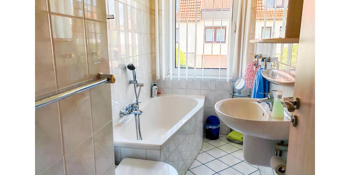 Mehrfamilienhaus, Wohnhaus Einbeck - 13 Zimmer, 300 m&sup2;, 398.000&euro; | Angebot:26321100