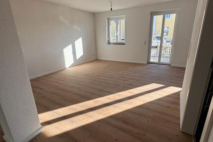 Wohnung Neustadt an der Donau - 1 Zimmer, 94 m&sup2;, 1.250&euro; | Angebot:25332274