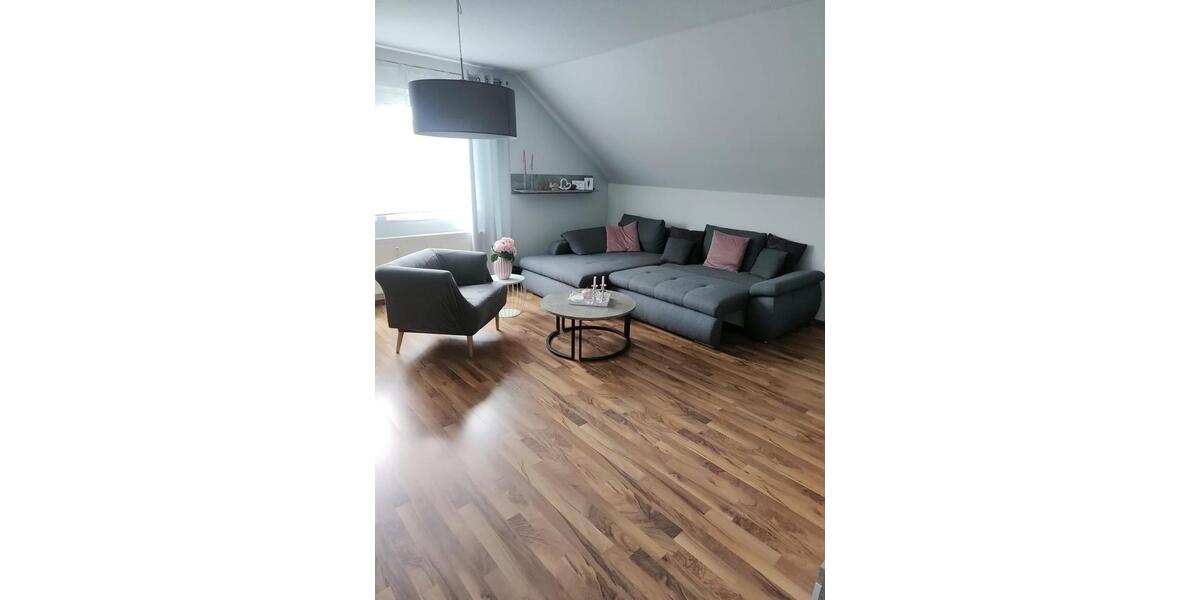 Dachgeschoßwohnung Linden - 2 Zimmer, 71 m&sup2;, 750&euro; | Angebot:26461803