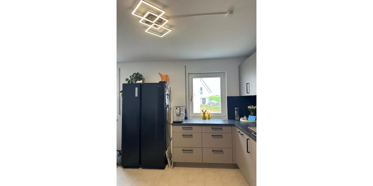 Erdgeschoßwohnung Kitzingen - 4.5 Zimmer, 128 m&sup2;, 1.360&euro; | Angebot:26350719