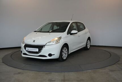 Peugeot 208 92.193 km 5.990 &euro; Kassel 34123
