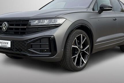 VW Touareg 20.840 km 89.940 € Helbra 06311