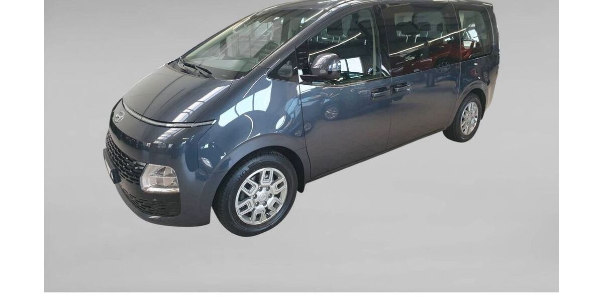 Hyundai STARIA 5.567 km 39.590 &euro; Aurich 26605