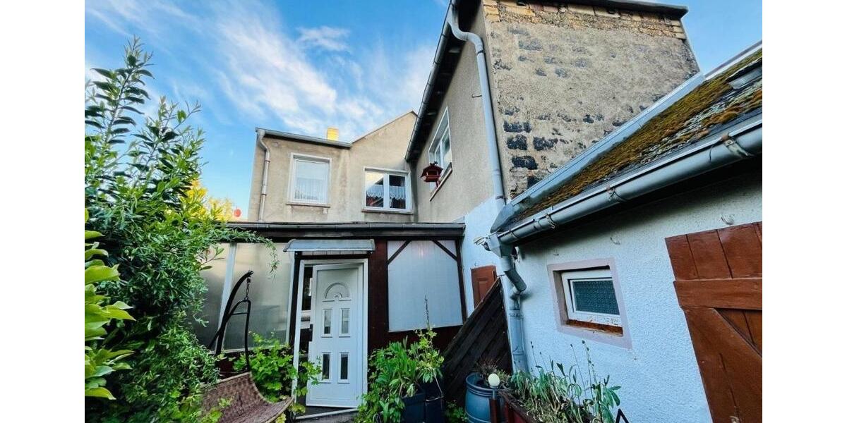 Reihenhaus Eisleben (Lutherstadt) - 7 Zimmer, 132 m&sup2;, 39.000&euro; | Angebot:26090161