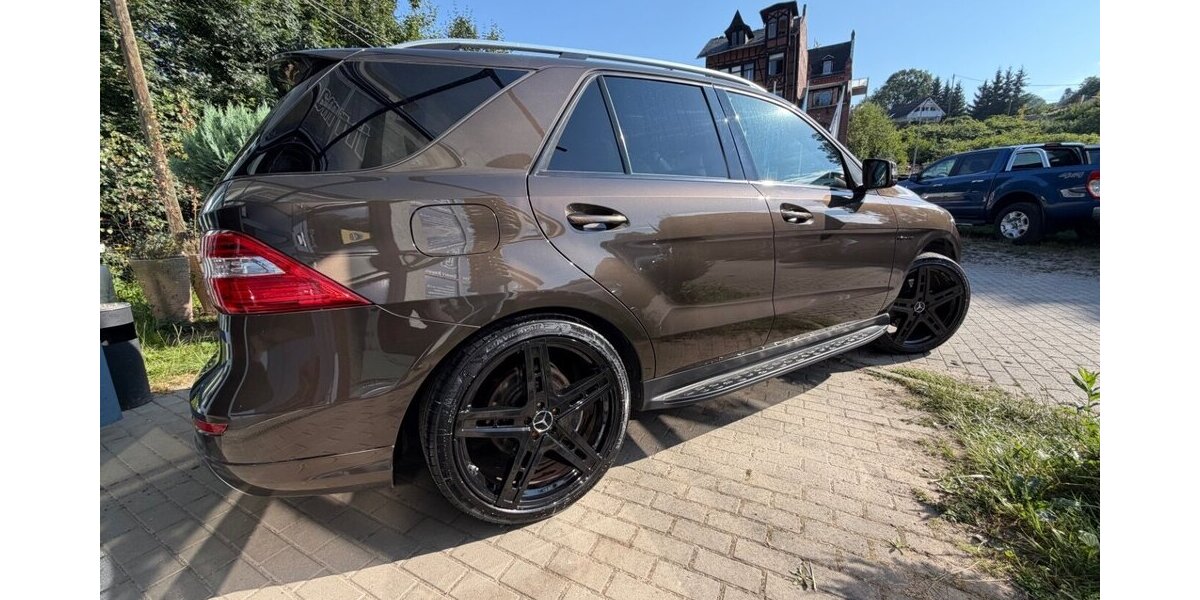 Mercedes-Benz ML 500 4 Matic Designo Massagesitze 22 ZOLL 165.000 km 19.990 &euro; Rudolstadt 07407