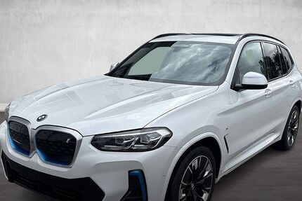 BMW iX3 24.303 km 39.890 € Burghausen 84489