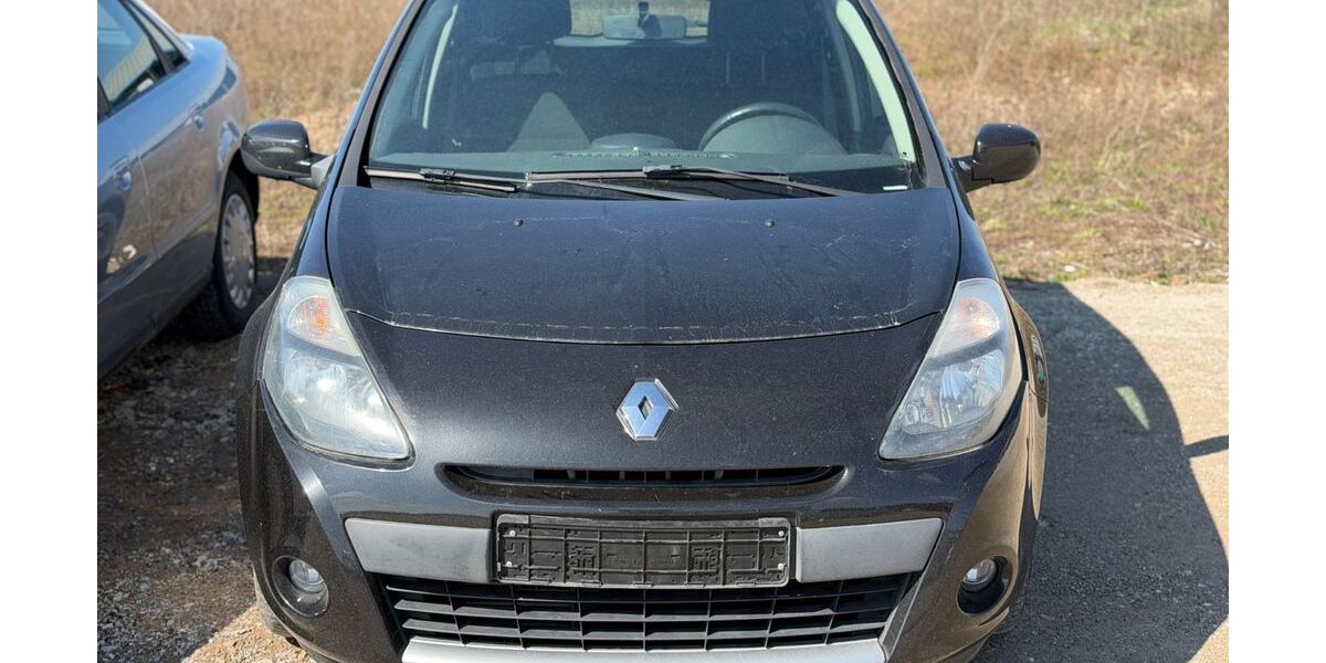 Renault Clio 130.000 km 3.450 &euro; Grosshabersdorf 90613