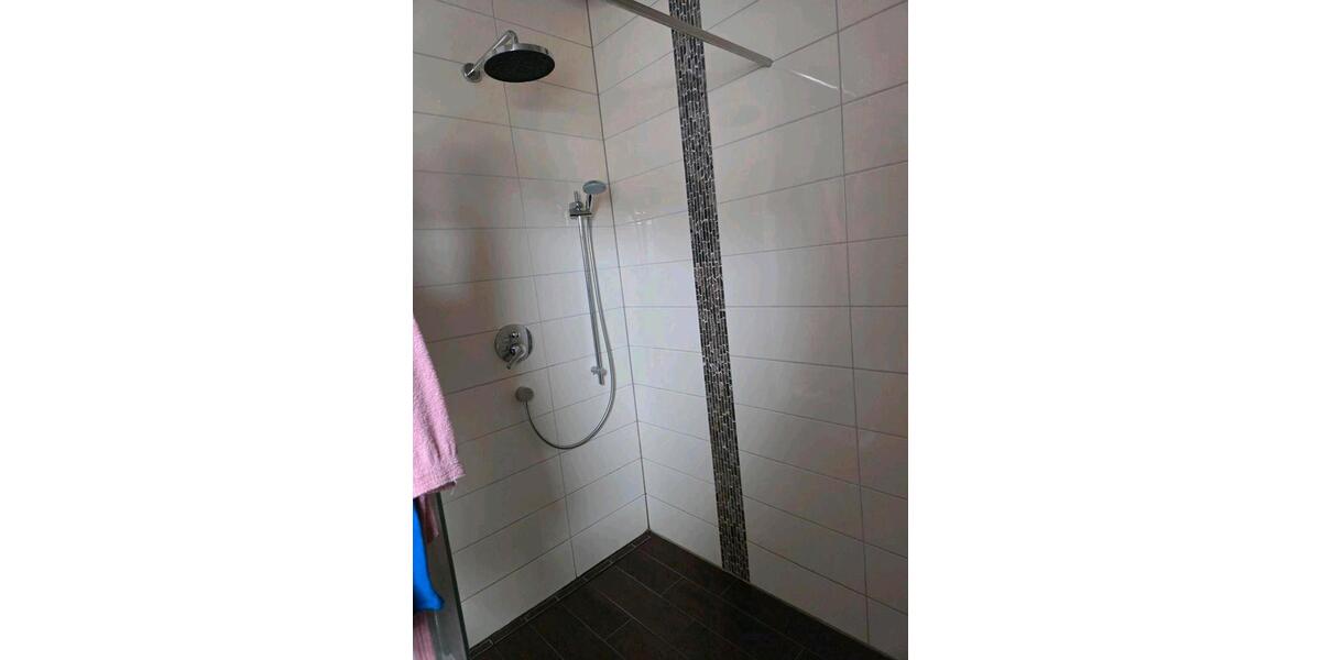 Einfamilienhaus Lisberg - 5.5 Zimmer, 140 m&sup2;, 1.150&euro; | Angebot:26041050