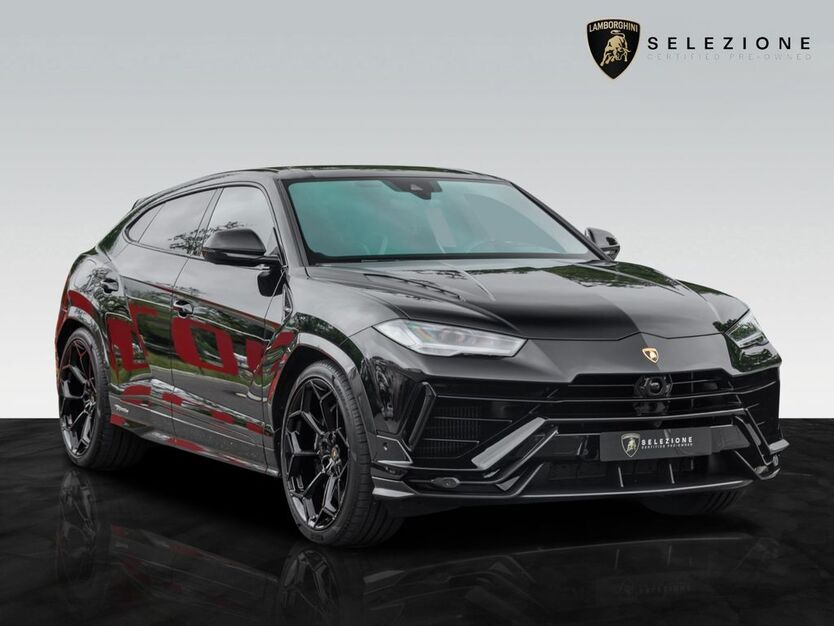 Lamborghini Urus 1.999 km 329.666 € Berlin 13599