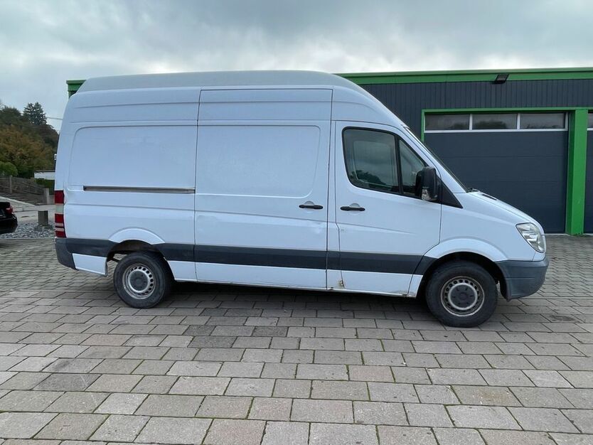Mercedes-Benz Sprinter 260.000 km 9.790 € Thannhausen 86470