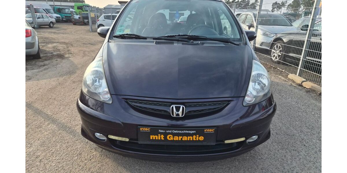 Honda Jazz 120.000 km 4.990 &euro; Fürstenwalde / Spree 15517