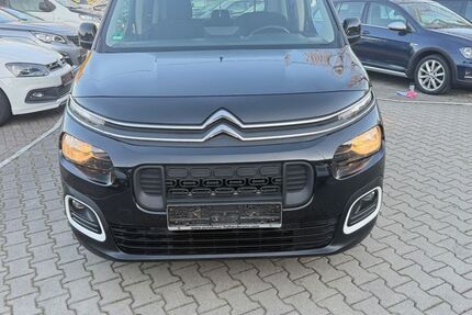 Citroen Berlingo 101.720 km 12.900 &euro; München OT Trudering-Riem 81825