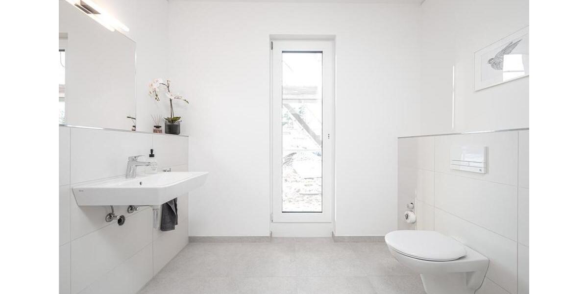 Maisonettenwohnung Wandlitz - 5 Zimmer, 151 m&sup2;, 2.044&euro; | Angebot:25990204