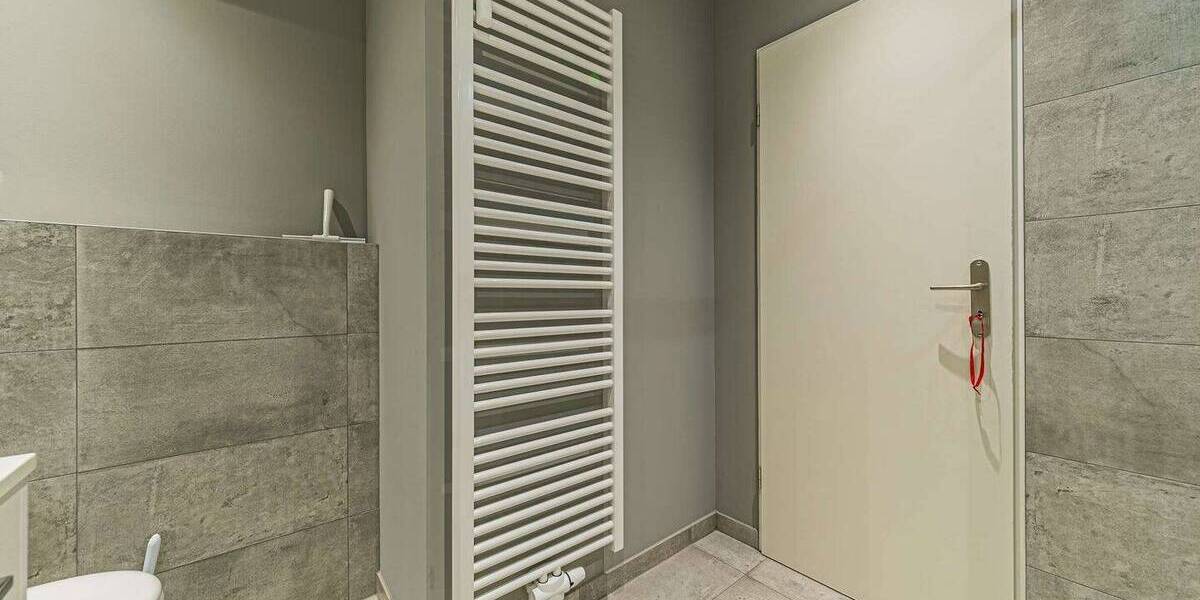 Etagenwohnung Frankfurt am Main Westend-Süd - 3 Zimmer, 92 m&sup2;, 3.850&euro; | Angebot:26289453