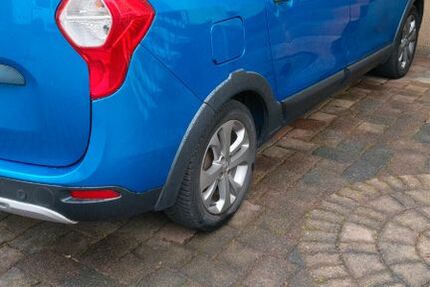 Dacia Lodgy 107.260 km 7.900 &euro; Heusweiler 66265