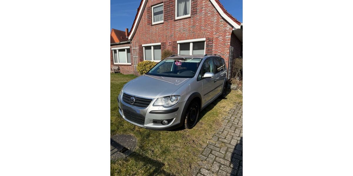 VW Touran 248.896 km 7.590 &euro; Jever 26441