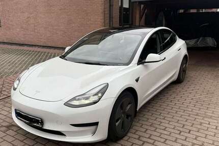 Tesla Model 3 106.000 km 22.499 &euro; Delmenhorst 27753