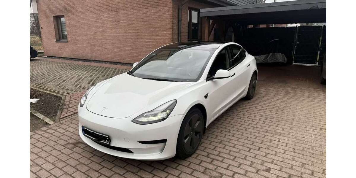 Tesla Model 3 106.000 km 22.499 &euro; Delmenhorst 27753