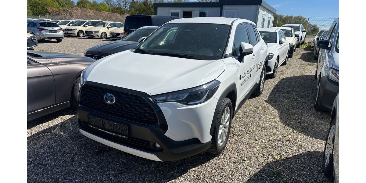 Toyota Corolla Cross 182.000 km 17.999 &euro; Ratzeburg bei Hamburg 23909
