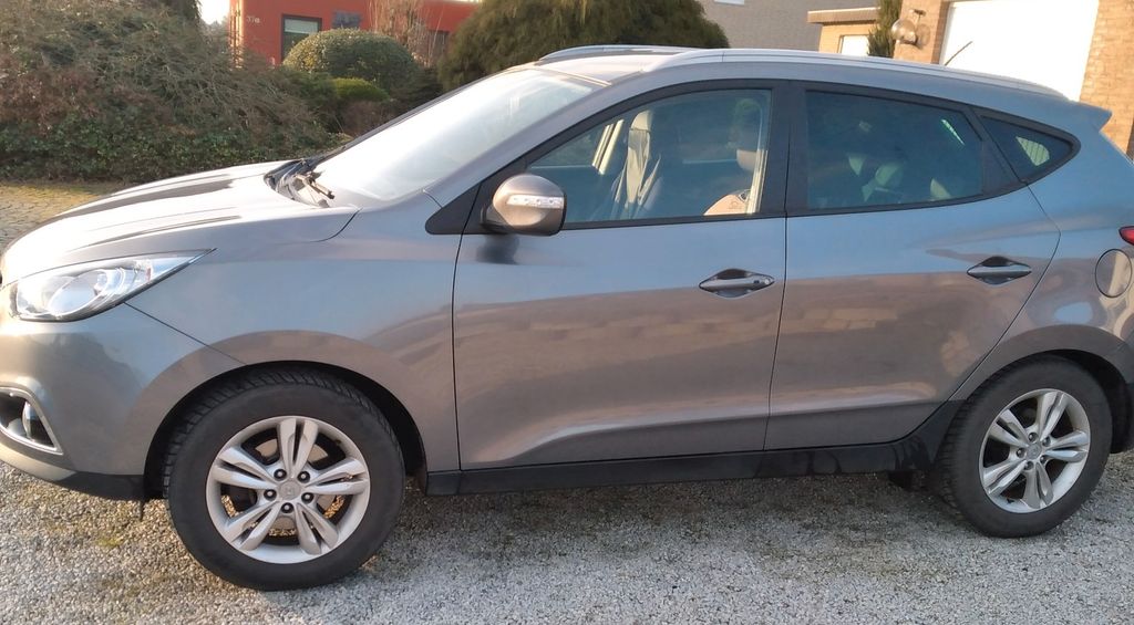 Hyundai ix35 96.000 km 11.450 &euro; Erkelenz 41812