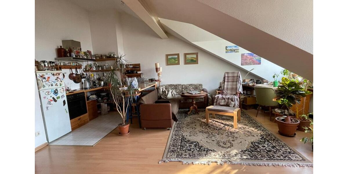 Dachgeschoßwohnung Dresden Neustadt - 2 Zimmer, 45 m&sup2;, 115.000&euro; | Angebot:25907074