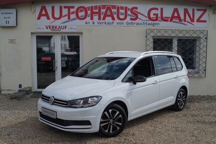 VW Touran 99.000 km 19.900 &euro; Schönefeld 12529