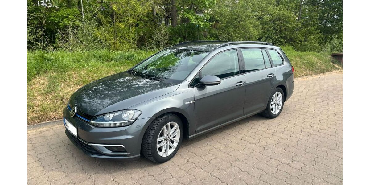 VW Golf 145.576 km 11.900 &euro; Rosengarten 21224