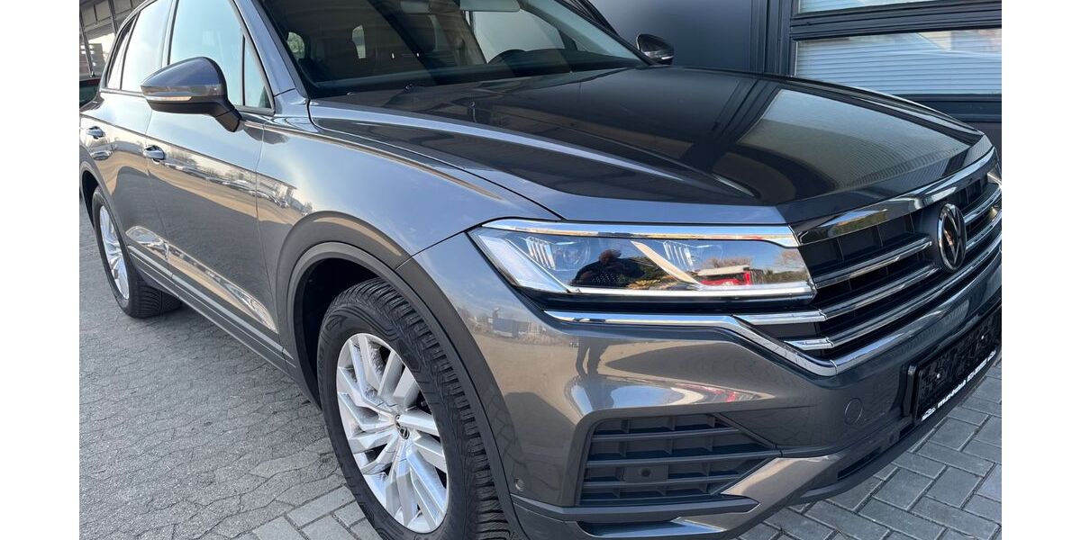 VW Touareg 25.500 km 51.999 &euro; BRAUNSCHWEIG 38122