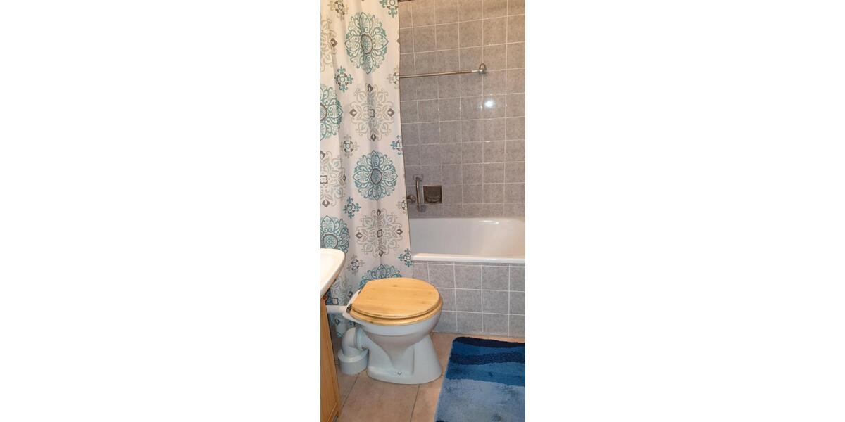 Hochparterre Rosenheim Aising - 1 Zimmer, 35 m&sup2;, 490&euro; | Angebot:26598080