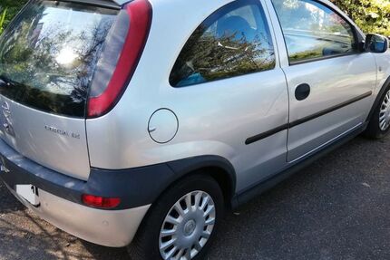 Opel Corsa 76.000 km 2.400 &euro; Sennfeld 74740