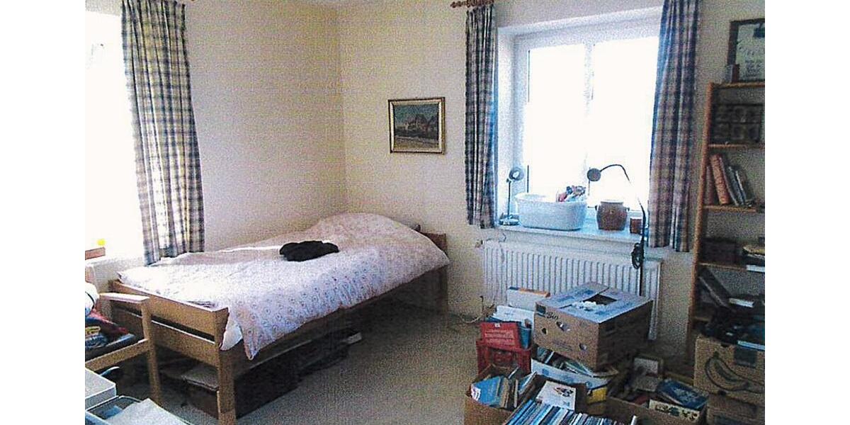 Einfamilienhaus Neuberend - 6 Zimmer, 144 m&sup2;, 350.000&euro; | Angebot:27070509