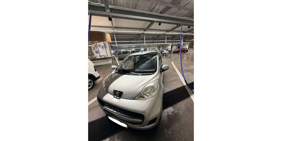Peugeot 107 159.000 km 2.200 &euro; Augsburg 86154