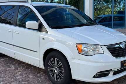 Lancia Voyager 150.000 km 11.900 &euro; Cadolzburg 90556