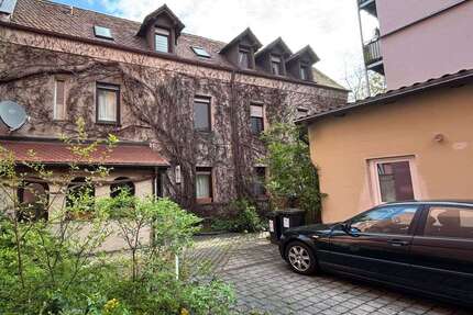 Haus Nürnberg Hasenbuck - 7 Zimmer, 235 m&sup2;, 679.000&euro; | Angebot:26400881