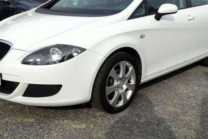 Seat Leon 180.000 km 2.750 € Vlotho 32602