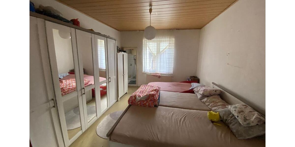 Mehrfamilienhaus, Wohnhaus Düren Mariaweiler-Hoven - 14 Zimmer, 220 m&sup2;, 347.000&euro; | Angebot:24630382