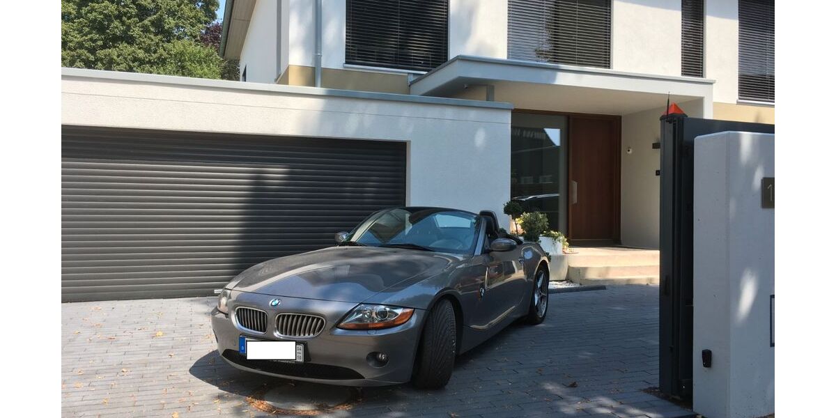 BMW Z4 86.000 km 16.490 &euro; Mettmann 40822