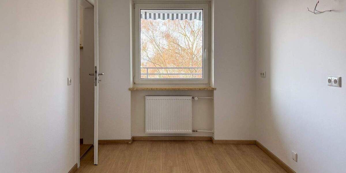 Etagenwohnung Rosenheim Süd - 3 Zimmer, 73 m&sup2;, 950&euro; | Angebot:25532593