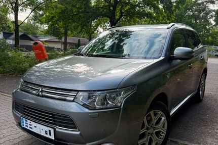 Mitsubishi Outlander 163.000 km 9.900 &euro; Berlin 13589