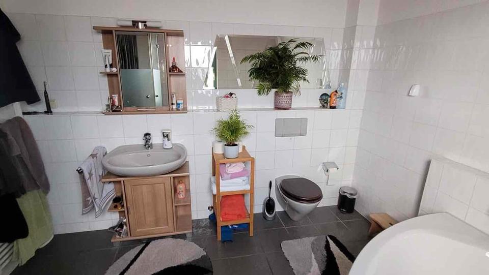 Einfamilienhaus Witten Rüdinghausen - 3 Zimmer, 204 m&sup2;, 1.500&euro; | Angebot:26401128