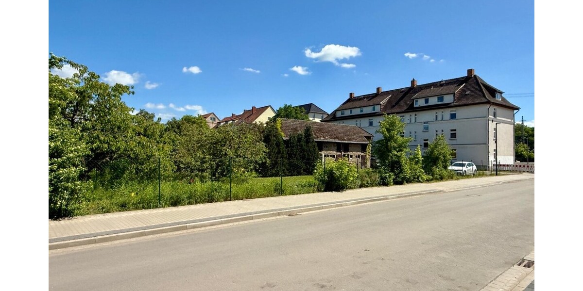HORN IMMOBILIEN++ Neubrandenburg, vermietetes MFH mit 13 WE, großem Grundstück, nur 500 m zur Innenstadt - Mehrfamilienhaus, Wohnhaus Neubrandenburg Datzeberg | Angebot:27103821