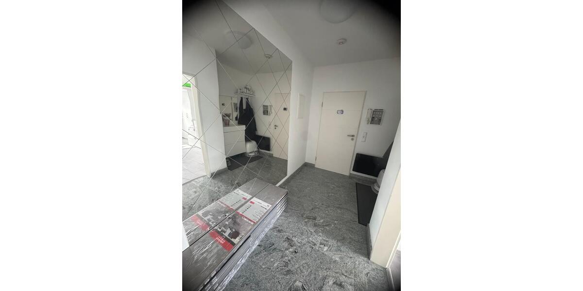 Etagenwohnung Solingen Central - 3 Zimmer, 83 m&sup2;, 293.000&euro; | Angebot:24726140