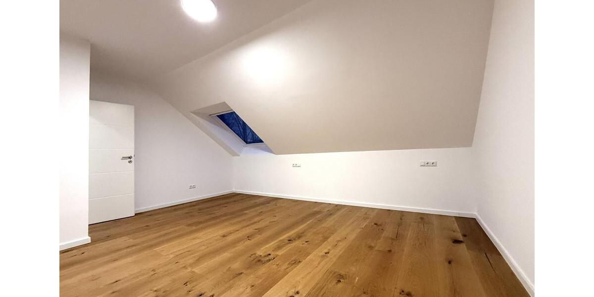 Etagenwohnung Bad Pyrmont - 3 Zimmer, 65 m&sup2;, 126.000&euro; | Angebot:26112323