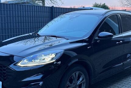 Ford Kuga 24.000 km 22.700 &euro; Xanten 46509