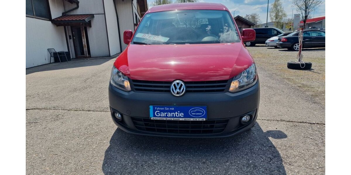 VW Caddy 106.900 km 8.900 &euro; München 81249