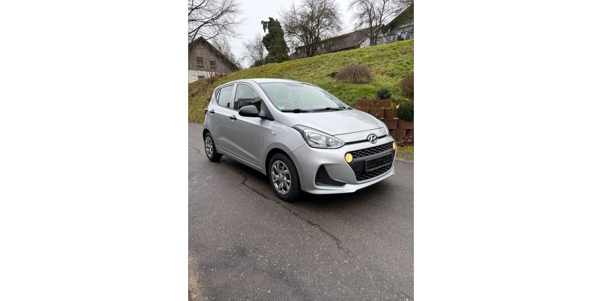Hyundai i10 87.847 km 6.300 &euro; Blankenheim 53945