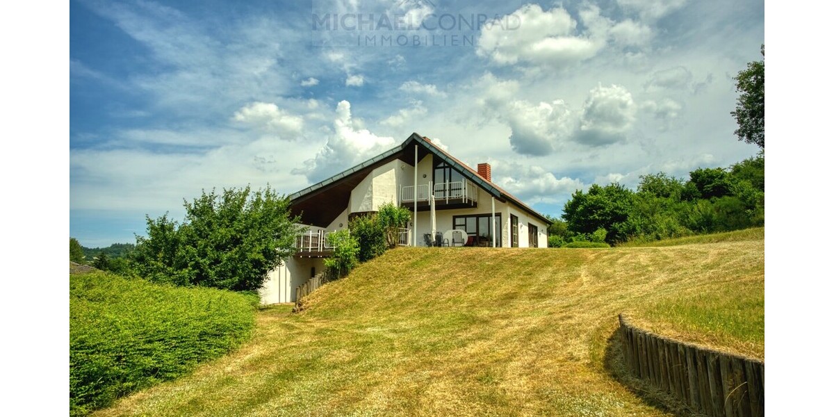 Natur pur! Außergewöhnliches Architektenhaus in traumhafter Lage und mit Einliegerwohnung - Einfamilienhaus Schmelz | Angebot:27010420