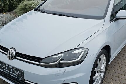 VW Golf 76.300 km 14.760 &euro; Bad-Sassendorf 59505
